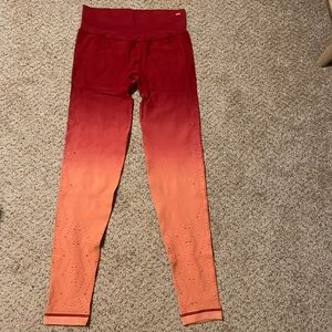 NWT PINK ombré workout leggings